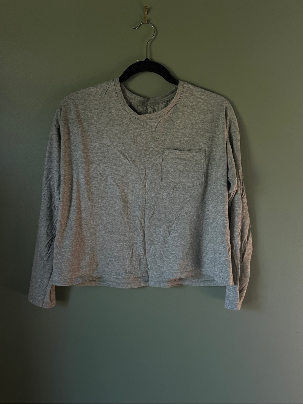 Everlane - Cotton Boxy Long Sleeve Pocket Tee - Heather Gray - Size M